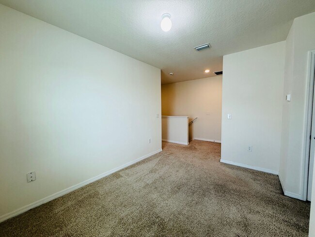 Building Photo - 2856 Suncoast Blend Dr