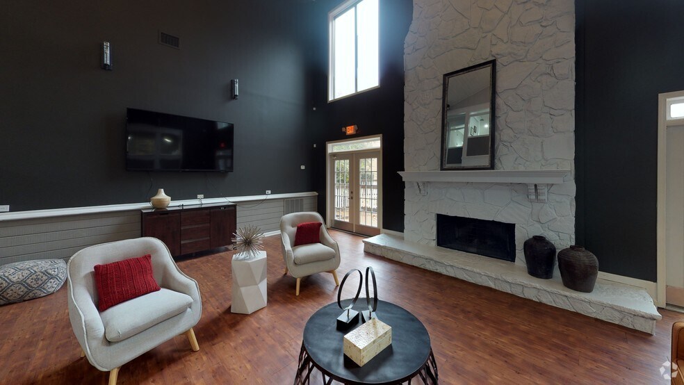 Interior Photo - Summit Station