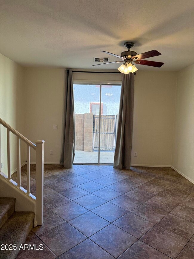 Building Photo - 4264 E Carla Vista Dr