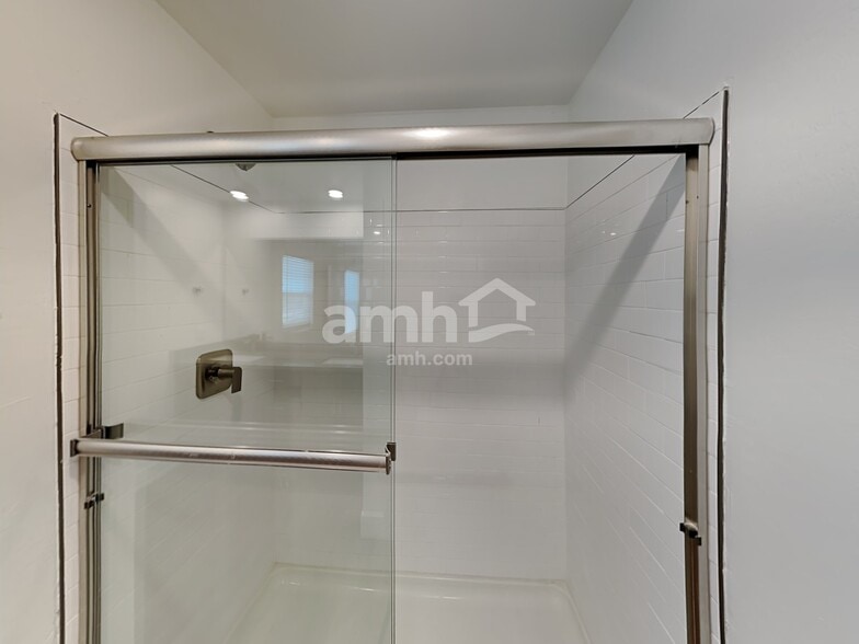 Building Photo - 21553 S 231st Way