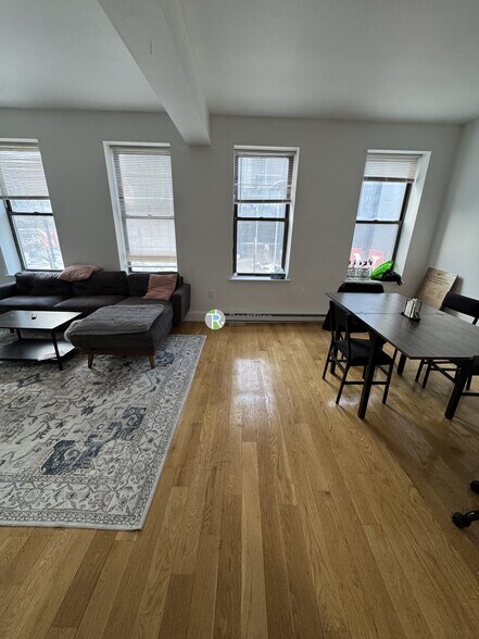 Building Photo - 772 Columbus Ave