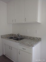 Building Photo - 11290 Ohio Ave