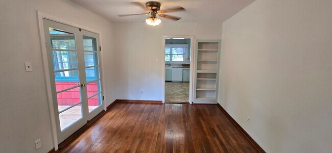 Building Photo - 12890 CA-174