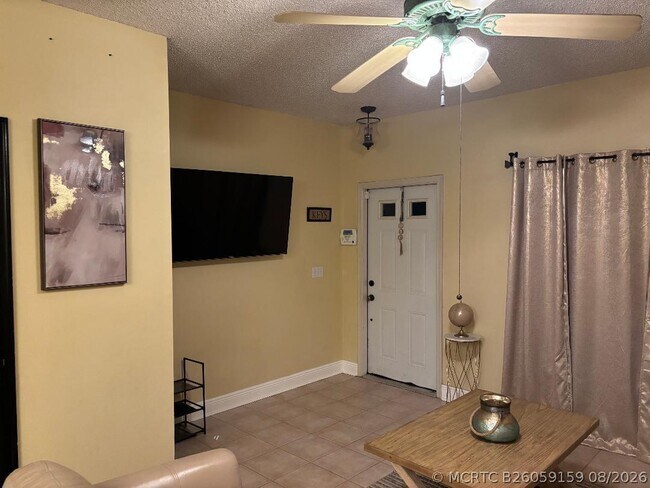 Building Photo - 11050 Conch Ct