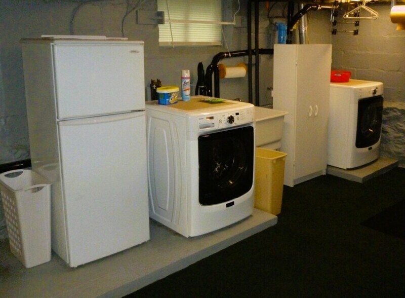 Building Photo - 6 Madeline St