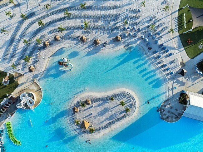 Building Photo - 32127 Powderpuff Mimosa Dr