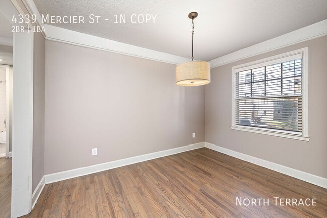 Building Photo - 4339 Mercier St