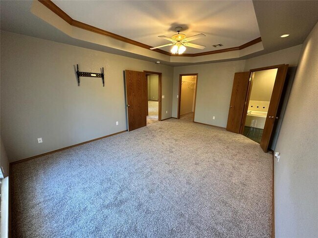 Building Photo - 1819 Duckhawk Ct