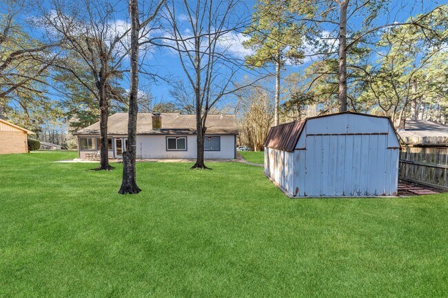 Building Photo - 3353 Knob Oaks Dr