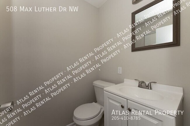 Building Photo - 508 Max Luther Dr NW