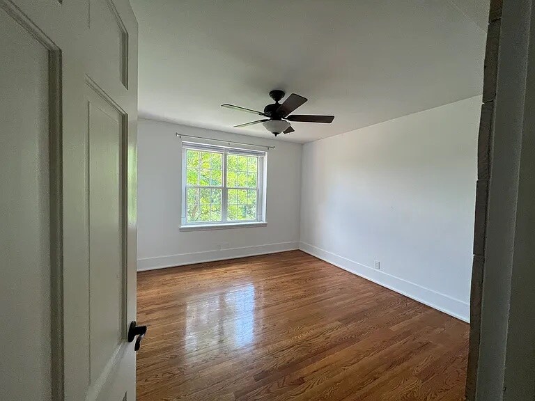 Building Photo - 1112 Clifton Ln