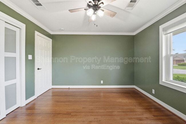 Building Photo - 2019 Brimberry St