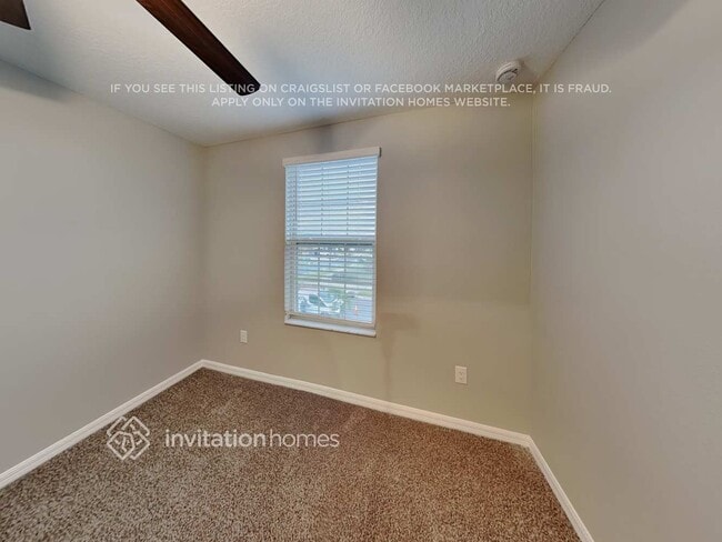 Building Photo - 7117 King Crk Dr