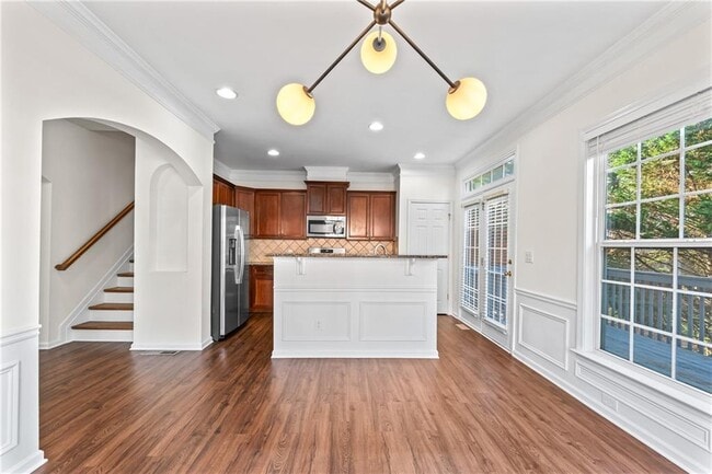 Building Photo - 6088 Kearny Ln