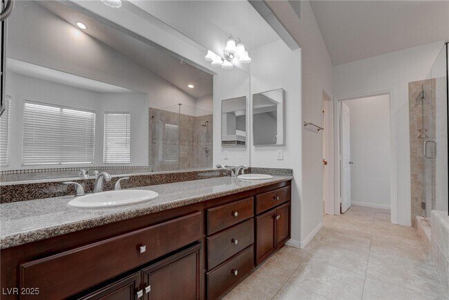 Building Photo - 242 Water Bridge Ct