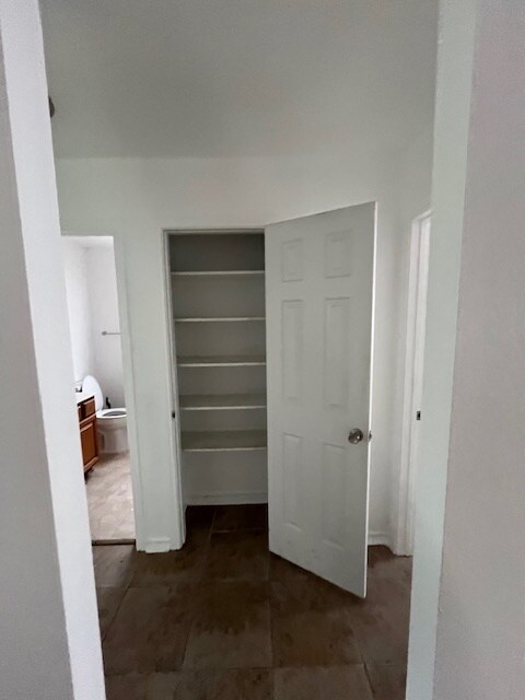 Building Photo - 5111 Warwicke Dr