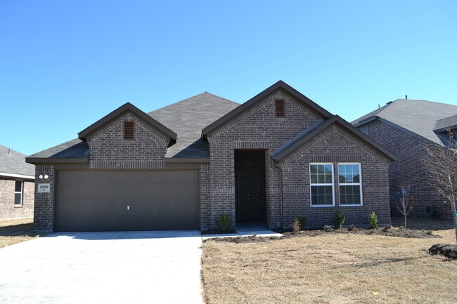 Primary Photo - Gorgeous 4-bedroom home!