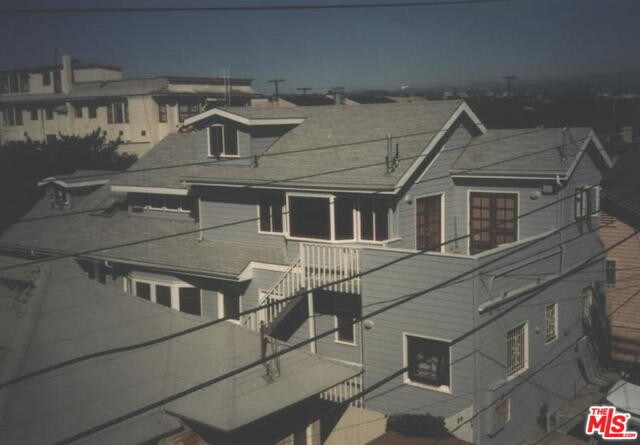 Building Photo - 28 Clubhouse Ave