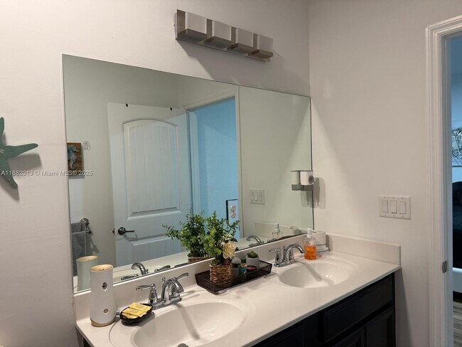 Building Photo - 22522 SW 109th Passage
