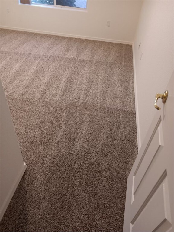 Building Photo - 5775 Bernstein Dr