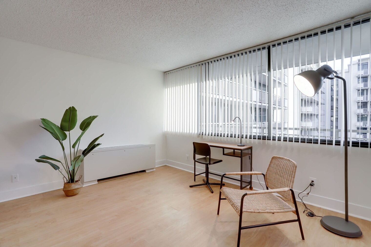 Building Photo - 320 23rd St S