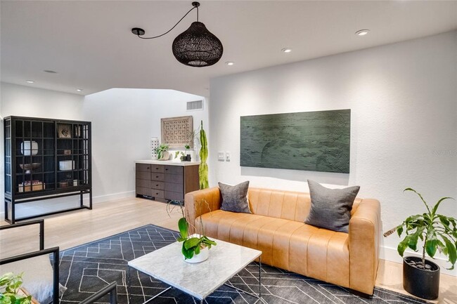 Building Photo - 1130 Washington Ave