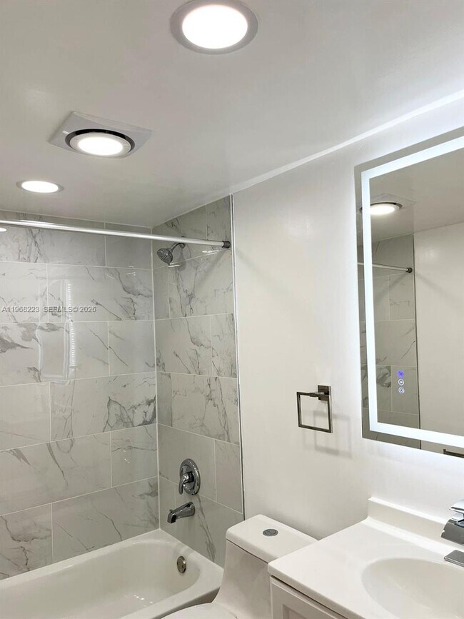 Building Photo - 10773 Cleary Blvd