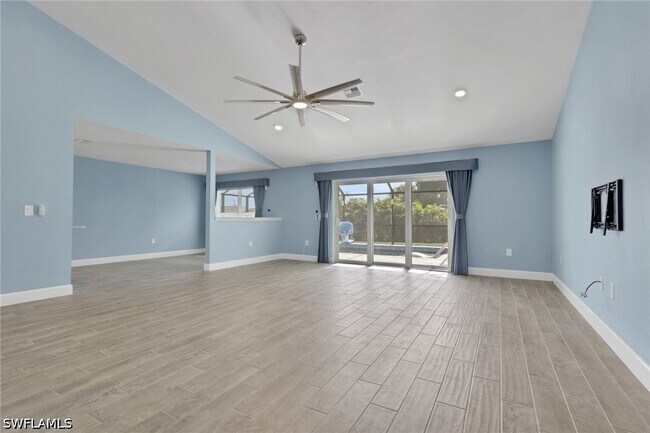 Building Photo - 2248 Bonn Ct