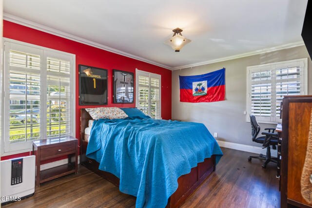 Building Photo - 4816 Indianola Way