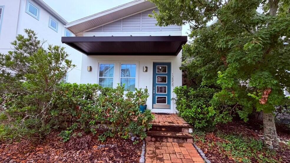 Building Photo - 12858 Salk Way