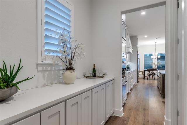 Building Photo - 3144 Sherlock Ln