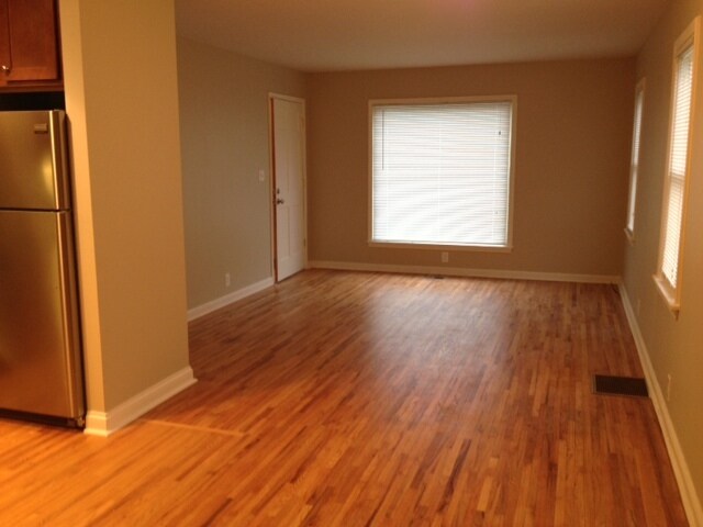 Building Photo - 2832 Texas Avenue South