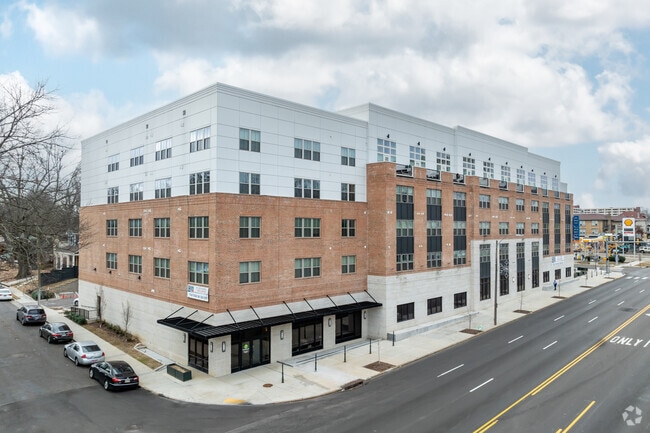 Fantastic Midtown Location - Art Lofts @ Overton