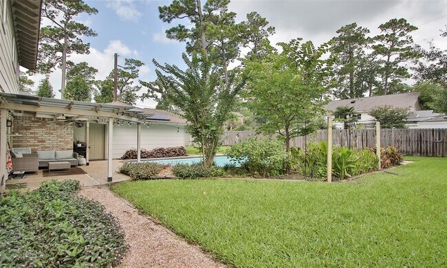 Building Photo - 6914 Chancellor Dr