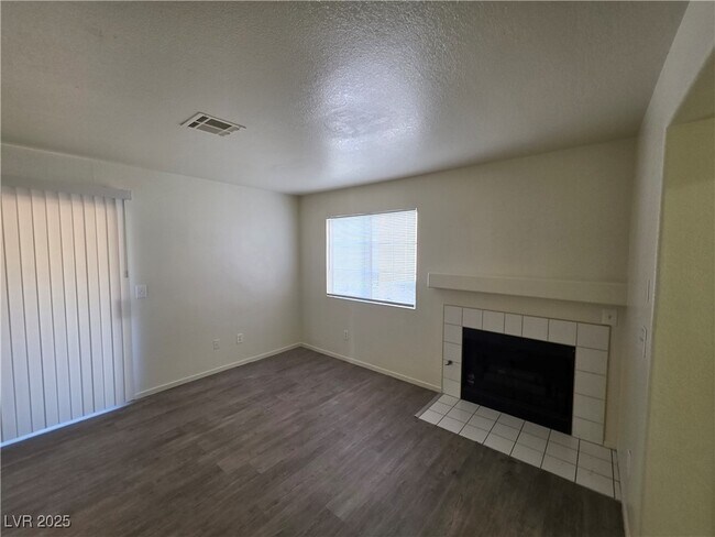 Building Photo - 2725 S Nellis Blvd