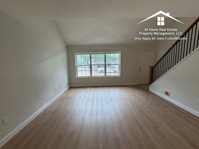 Building Photo - 1011 Greystone Ct