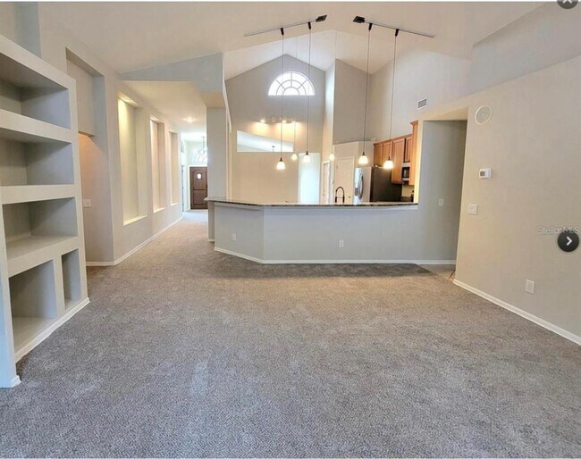 Building Photo - 1730 Lady Palm Ct