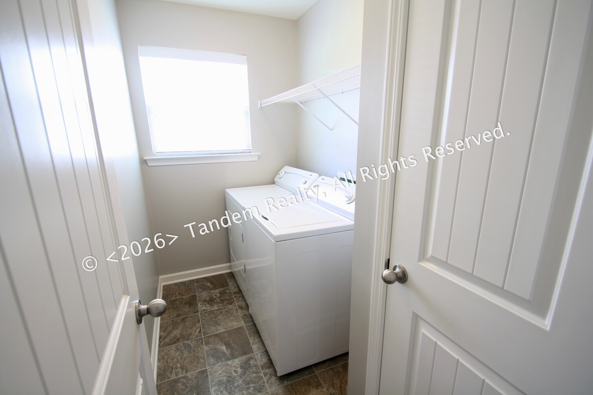 Building Photo - 2115 Longhunter Chase Dr
