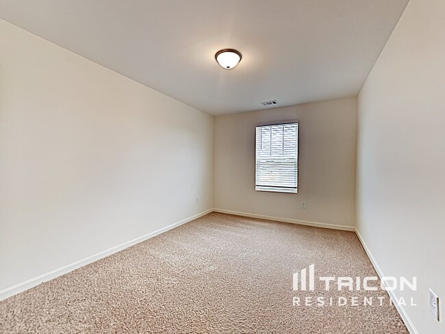Building Photo - 1017 Hudson Ct
