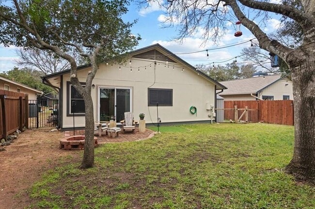Building Photo - 12719 Covington Trail