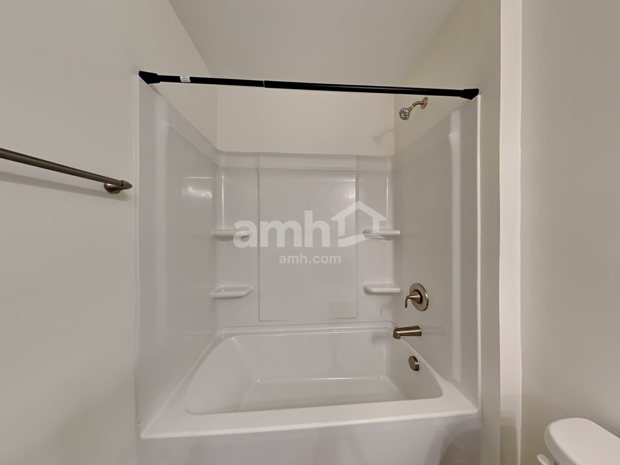 Building Photo - 54 Gregory Dr