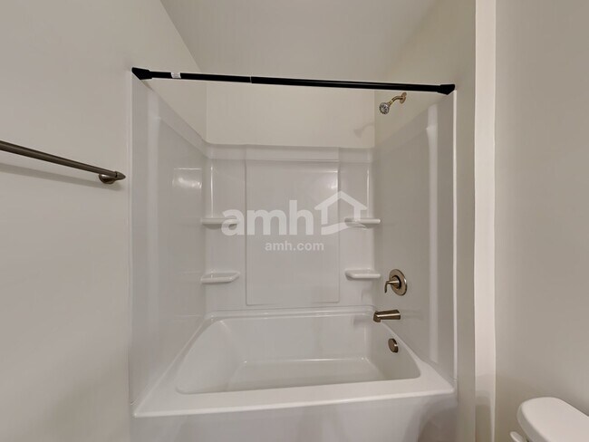 Building Photo - 54 Gregory Dr