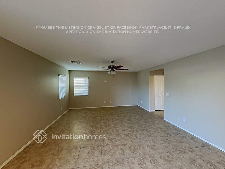 Building Photo - 28247 N Silver Ln