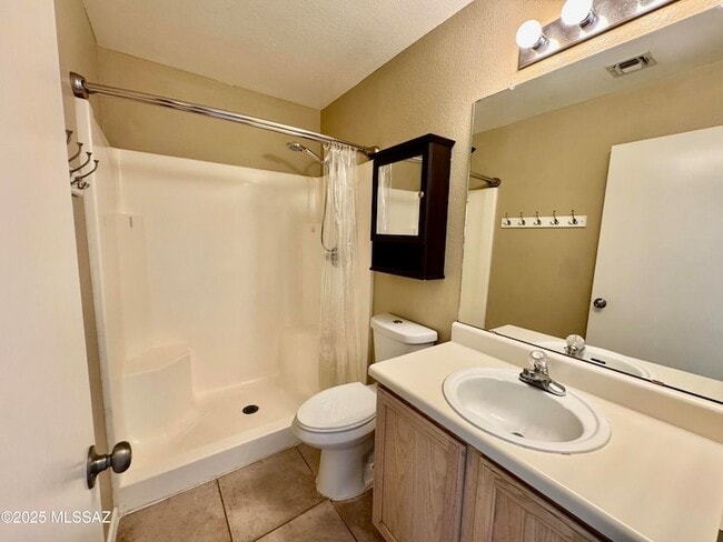 Building Photo - 2327 E Precious Shard Ct