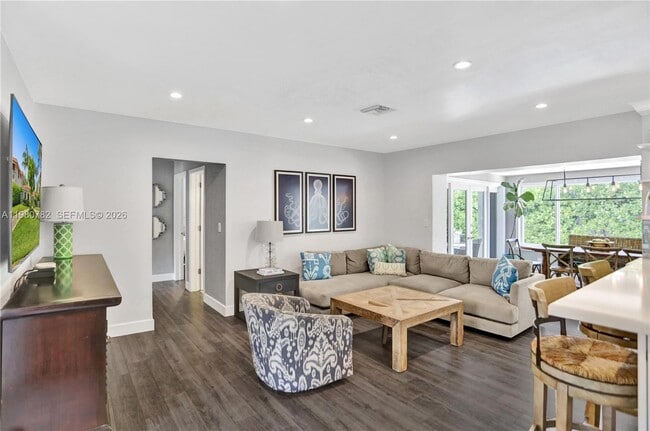 Building Photo - 462 Glenridge Rd