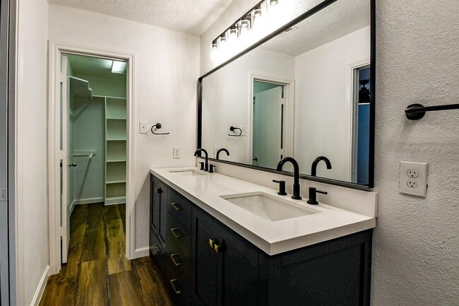 Building Photo - 25003 Spring Creek Dr
