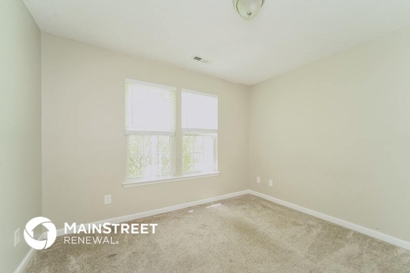 Building Photo - 3640 Annandale Dr