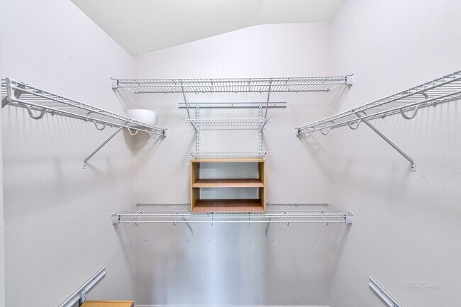 Building Photo - 20243 Sunset Ranch Dr