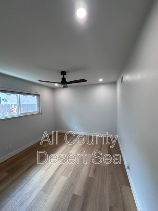 Building Photo - 6922 Paula Cir