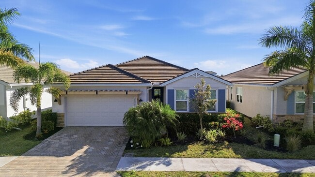 Building Photo - Resort living at The Seasons of Bonita